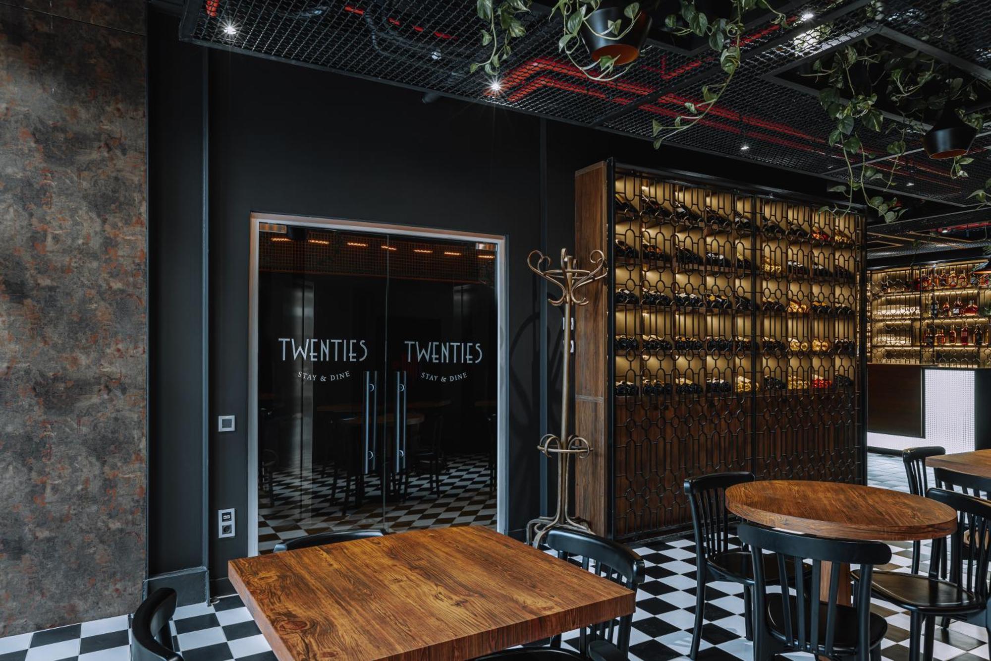 Hotel Twenties Tbilisi - Stay & Dine Экстерьер фото