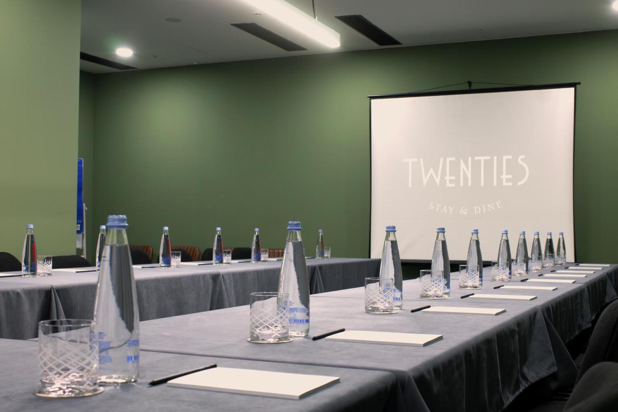 Hotel Twenties Tbilisi - Stay & Dine Экстерьер фото